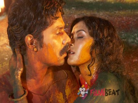 Randeep Hooda-Nandana Sen's Rang Rasiya Impresses B-Town