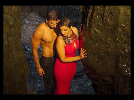 Ranveer Singh Is Shameless: Parineeti Chopra