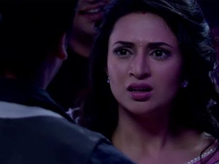 Yeh Hai Mohabbetain: Ishita Insulted In The Bachelor’s Party