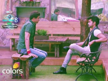 Bigg Boss 8 Sneak Peek: Gautam-Diandra Love Blossoms, Puneet Next Captain?