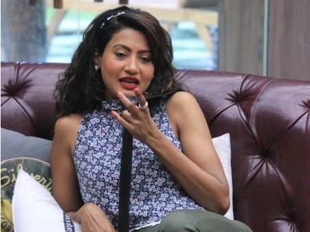 Nigaar Khan Gets Eliminated From Bigg Boss 8, Nominates Upen Patel!