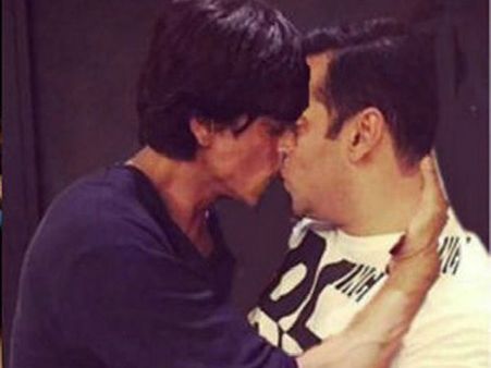 Shahrukh Khan-Salman Khan Make Fun Of Their Morphed Kissing Pic
