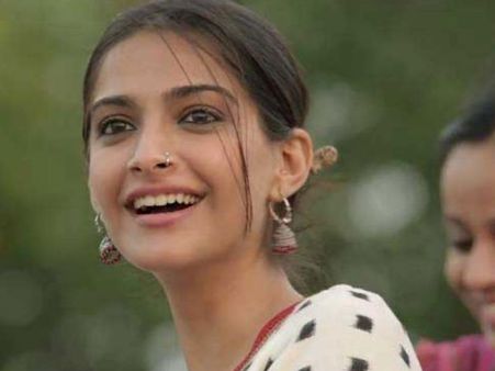 Check Out: Dolly Ki Doli Motion Poster