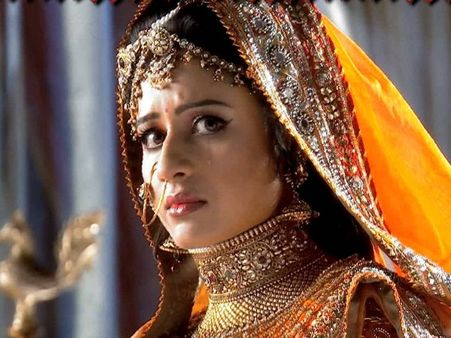 Jodha Akbar: Jodha Resigns From Her Post As A Protest