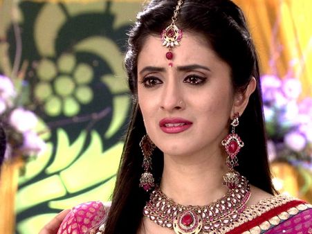 Yeh Hai Mohabbetain: Mihika Attempts Suicide; Ashok Wants To Marry Her!