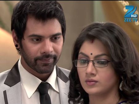 Kumkum Bhagya: Has Abhi Started Liking Pragya?