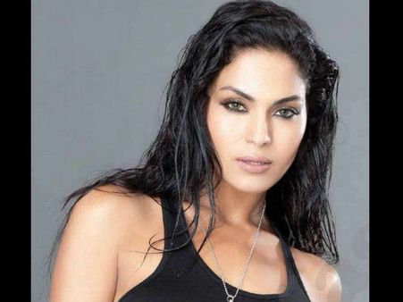 Veena Malik: I Can't Do Anything That Is Against Islam