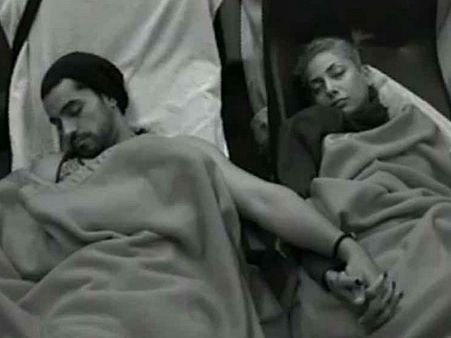 Gautam Gulati's Mother Doesn't Feel Right About Diandra Soares With Her Son On Bigg Boss 8!