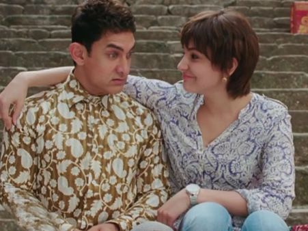 Watch: Aamir Khan's Six Pack Abs In Nanga Punga Dost, PK New Song