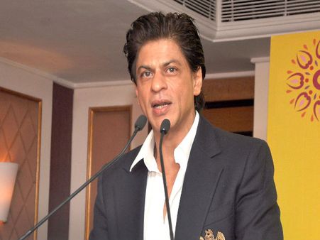 Pics: Shahrukh Khan's Special Meeting With Stanford Students