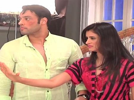 Yeh Hai Mohabbatein: Mihika To Oppose Raman, Ishita For Ashok!
