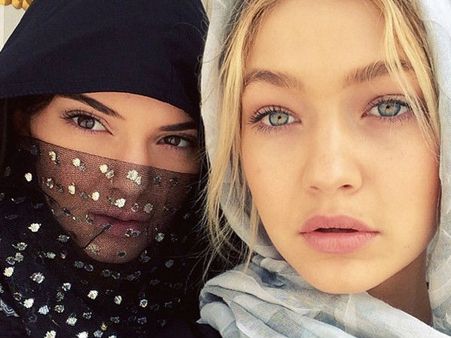 Kendall Jenner, Selena Gomez, Gigi Hadid & Cody's Dubai Trip