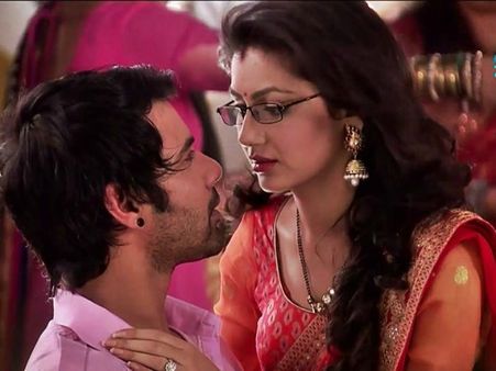 Kumkum Bhagya: Abhi-Pragya Relationship Grows Up With Exciting Twists