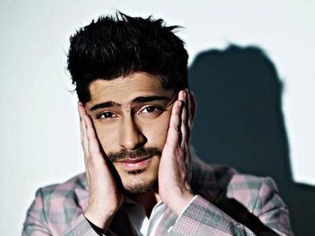 Anil Kapoor's Son Harshvardhan Kapoor Collapses On Mirziya Sets