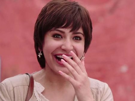 'PK' Scores Big At Star Guild Awards 2015