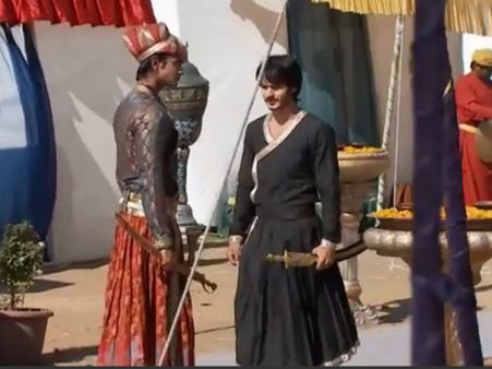 Jodha Akbar: Salim Not To Forgive Akbar, Anarkali Aka Nadira!