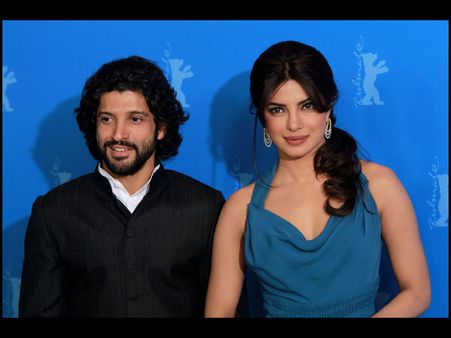 Priyanka Chopra And I Have Sung A Duet In Dil Dhadakne Do: Farhan Akhtar