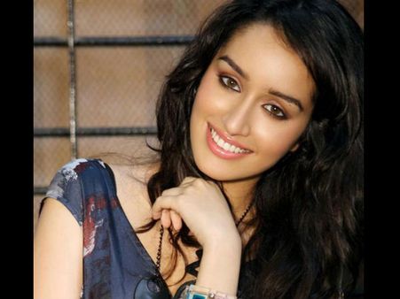 Video: Shraddha Kapoor Hurt While Shooting For ABCD 2