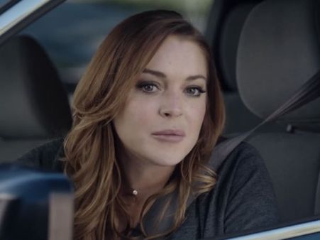 Lindsay Lohan's Funny Super Bowl Car Ad For 'Esurance'