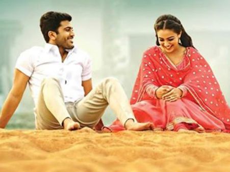 Malli Malli Idhi Rani Roju Movie Review
