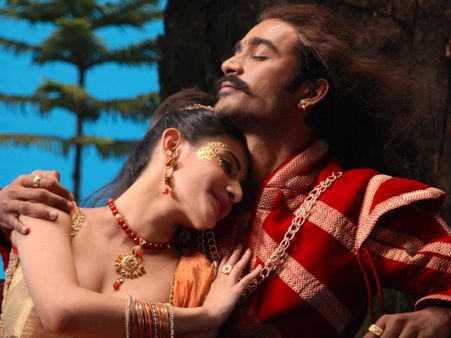Top 10 Reasons To Watch Dhanush's Anegan In Theatres