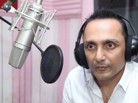 Rahul Bose Dubs In Kannada For 'Niruttara'