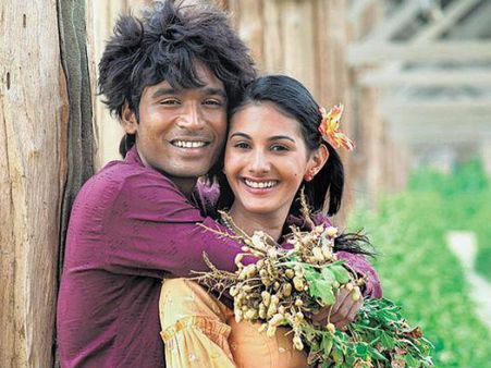 Dhanush's Anegan First Show: Audiences' Response