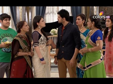 Meri Aashiqui Tum Se Hi: Oops, Amba-Baa To Get Kidnapped!