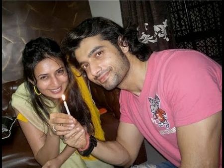 Shocking: Divyanka Tripathi Ends Seven-Year Relationship With Ssharad Malhotraa!
