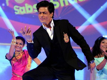 Shahrukh Khan Gets Nostalgic About Raj Kapoor On His TV Show!