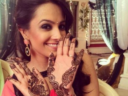 Yeh Hai Mohabbetein: Shagun Takes Nikhil’s Wife To The Wedding Venue