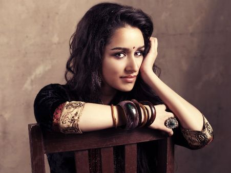 Shraddha Kapoor Birthday: Bollywood's Heartfelt Wishes