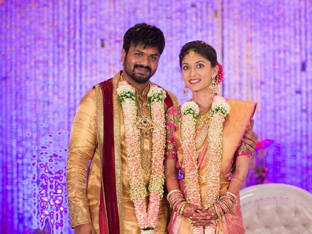 EXCLUSIVE: Manchu Manoj-Pranathi Reddy Engagement Highlights