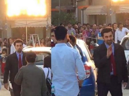Pics: Ranbir Kapoor Doing Tamasha On Streets Of Delhi