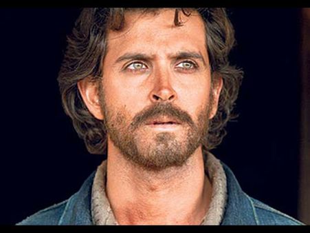 OMG, Is It True? Hrithik Roshan Bares It All For Mohenjo Daro!