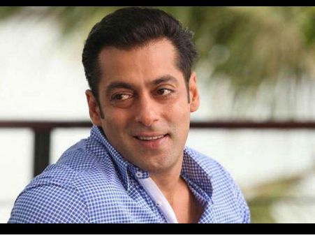 'Prem Ratan Dhan Payo' Team Shoots In Kumbhalgarh Fort