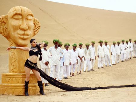 Sunny Leone's Ek Paheli Leela Shot At Iconic Locations Of Rajasthan!!