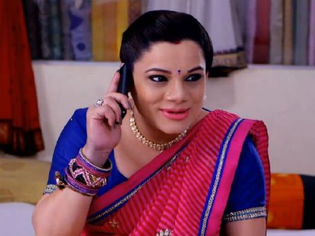 Diya Aur Baati Hum’s Meenakshi Aka Kanika Maheshwari Delivers Baby Boy