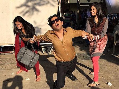 Yeh Hai Mohabbatein: Rinki Insecure With Mihir And Mihika's Friendship