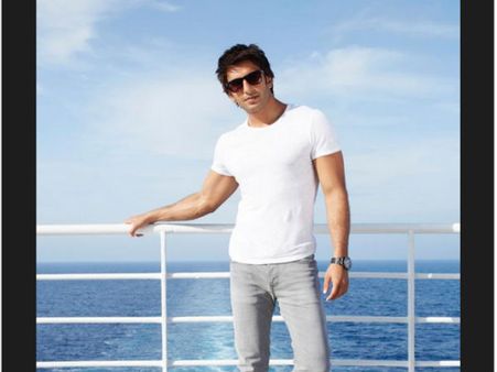 Revealed: Ranveer Singh's Casual Look In Dil Dhadakne Do!