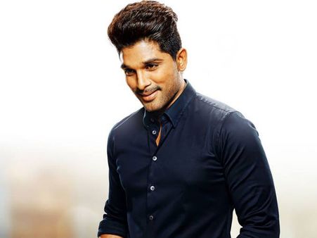 Oops! Allu Arjun Mocked On Twitter