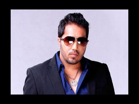 Singer Mika Singh Booked For Slapping Doctor In Delhi