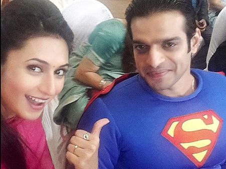 Yeh Hai Mohabbatein's Ruhi To Get Kidnapped; Raman To Turn Superman!