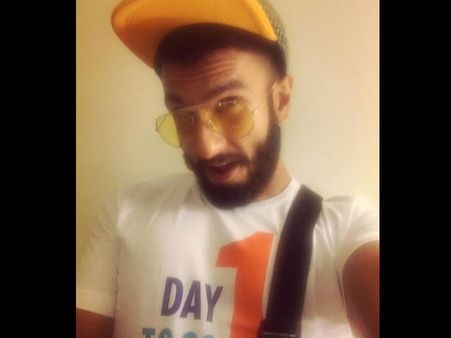 Pic: Ranveer Singh On The Road To Recovery After Surgery