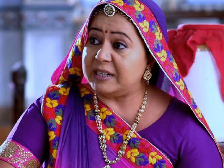 Diya Aur Baati Hum’s Bhabho Aka Neelu Vaghela’s Special Birthday Gift