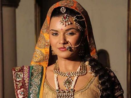 Aashka Goradia Turns Positive On Maharana Pratap