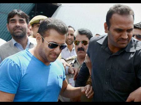 Salman Khan In Pahalgam To Shoot 'Bajrangi Bhaijaan'