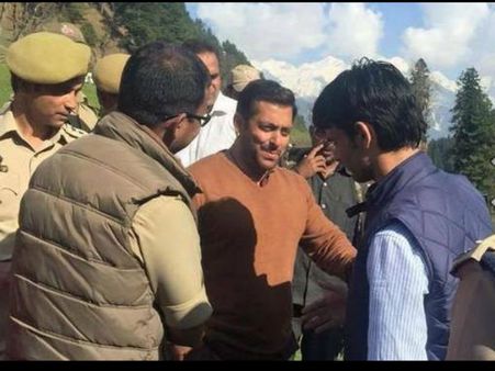 Salman Khan Refuses To Promote Kashmir Tourism Before Verdict