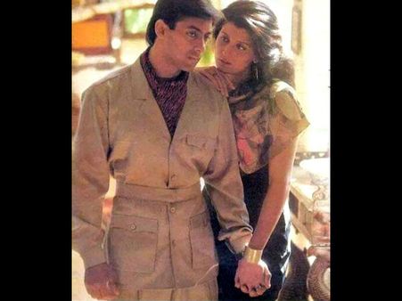 Pic: Salman Khan's Romantic Frame With Ex-Girlfriend Sangeeta Bijlani