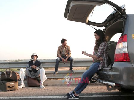 Piku First Weekend (3 Days) Box Office Collection: Phenomenal